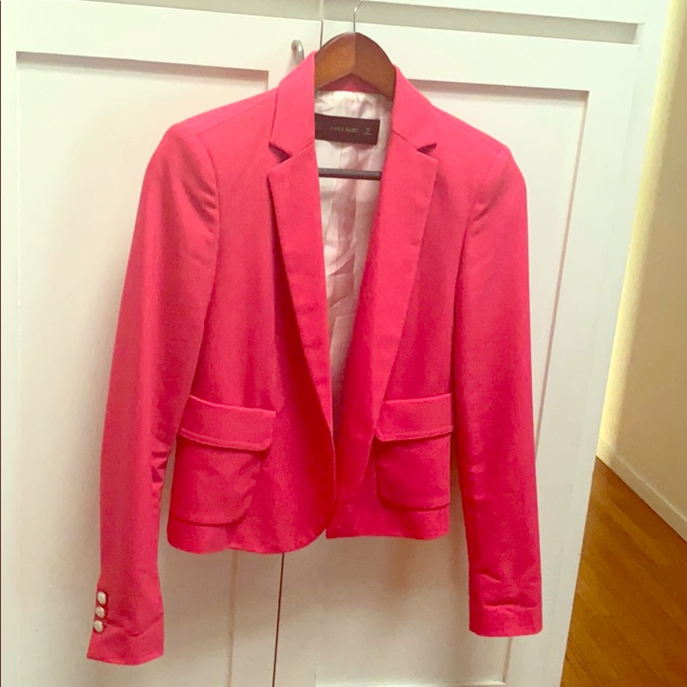 Fushia Veste